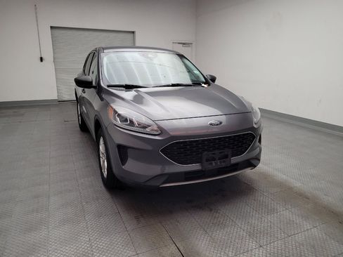 Used 2022 Ford Escape SE image 14