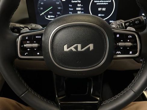 Used 2025 Kia Sorento SX Prestige image 39