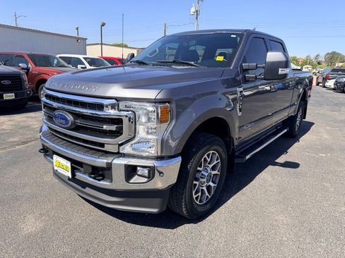 Used 2021 Ford F250 Lariat w/ Lariat Value Package AWD/4WD image 7