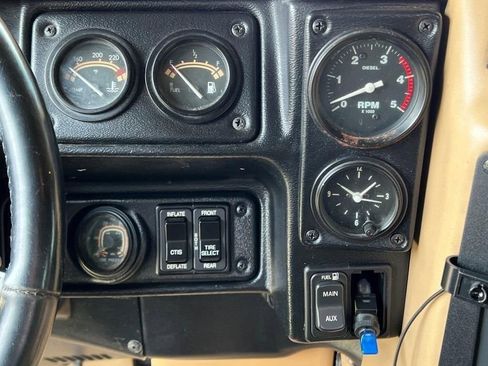 Used 1999 HUMMER H1 Open Top image 27