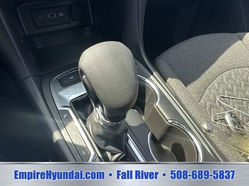 Used 2024 Chevrolet Equinox LT AWD/4WD image 28