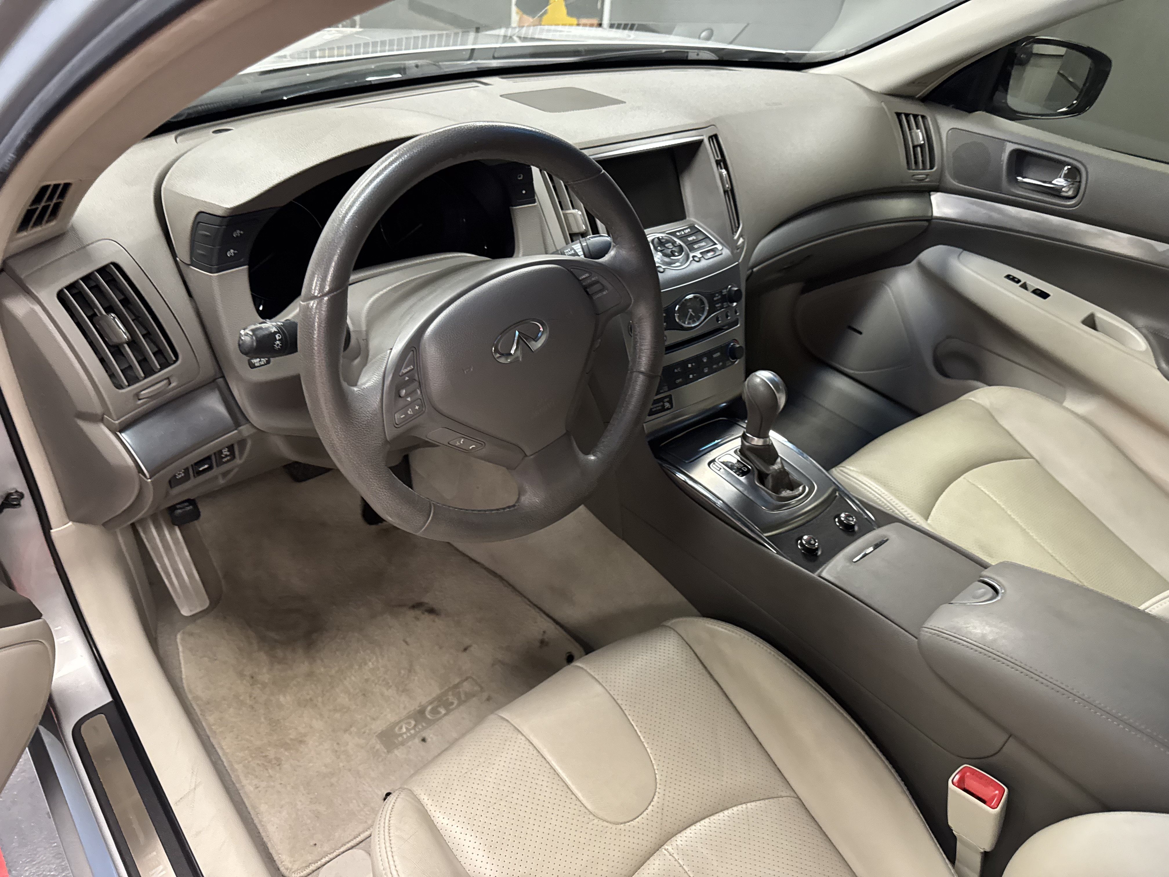 Used 2013 INFINITI G37 Journey w/ Premium Pkg RWD image 8
