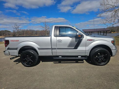 Used 2014 Ford F150 FX4 w/ FX Appearance Package image 4