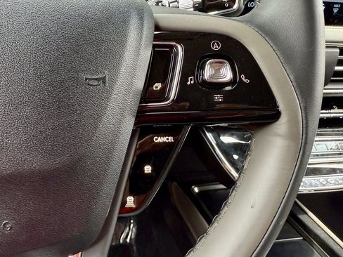 New 2025 Lincoln Corsair Grand Touring image 28