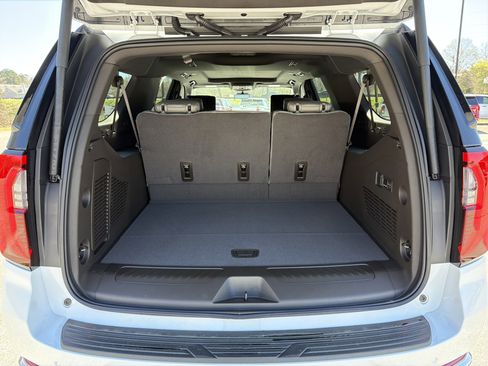 New 2026 GMC Yukon XL Elevation w/ Elevation Premium Package image 23