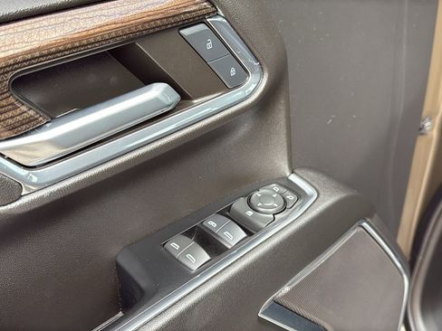 Used 2024 Chevrolet Silverado 1500 LT w/ All Star Edition Plus image 9