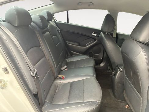 Used 2018 Kia Forte EX FWD image 15