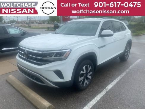 Used 2021 Volkswagen Atlas Cross Sport SE image 1