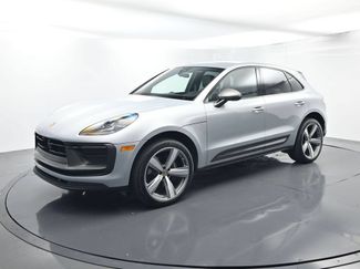 Certified 2025 Porsche Macan AWD/4WD video 1