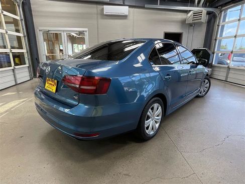 Used 2017 Volkswagen Jetta S FWD image 5