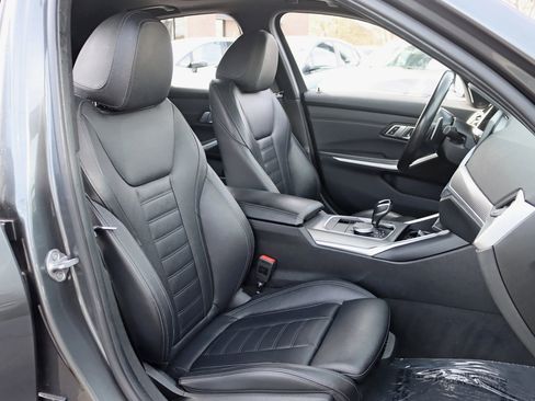 Used 2020 BMW M340i xDrive w/ Premium Package image 34