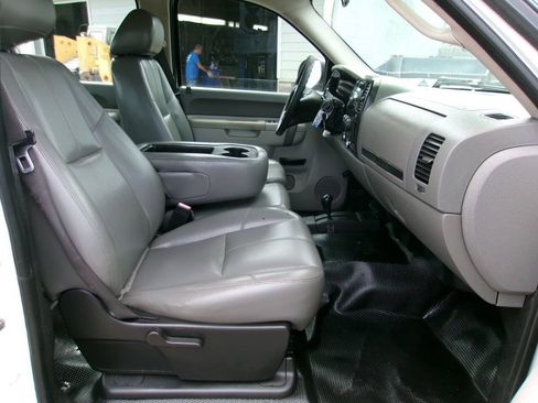 Used 2010 Chevrolet Silverado 2500 4x4 Crew Cab image 14