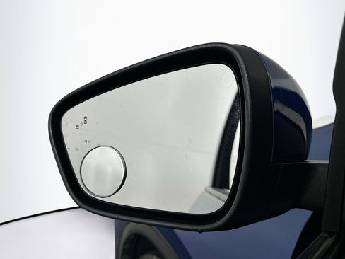 Used 2022 Ford Escape SEL FWD image 16