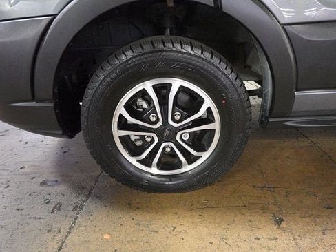 Used 2024 Ford E-Transit Low Roof image 22