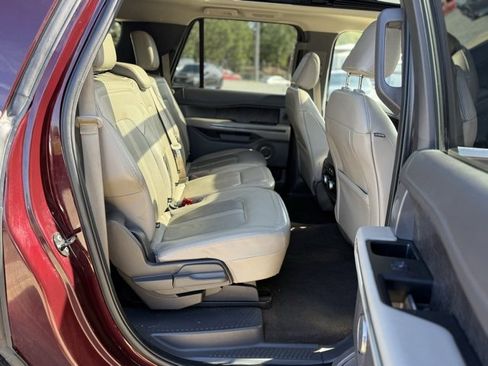 Used 2021 Ford Expedition Max Limited image 22