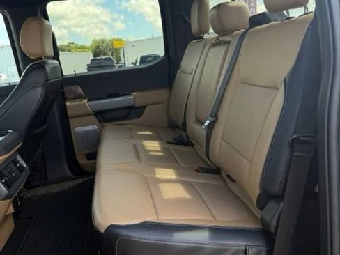 Used 2024 Ford F350 Lariat w/ Lariat Ultimate Package AWD/4WD image 18
