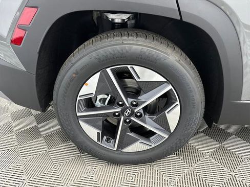 New 2026 Hyundai Tucson SEL image 18