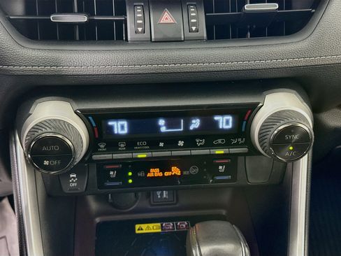Used 2023 Toyota RAV4 Limited AWD/4WD image 17