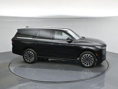 Used 2025 Lincoln Navigator Black Label image 57