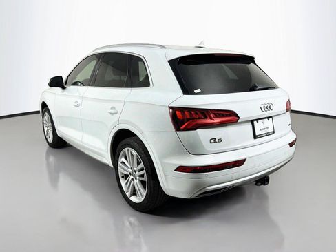 Used 2019 Audi Q5 2.0T Premium Plus w/ Premium Plus Package AWD/4WD image 7