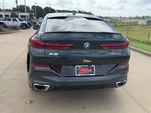 Used 2024 BMW X6 xDrive40i w/ Premium Package AWD/4WD image 8
