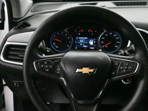 Used 2024 Chevrolet Equinox LS w/ LS Convenience Package FWD image 9