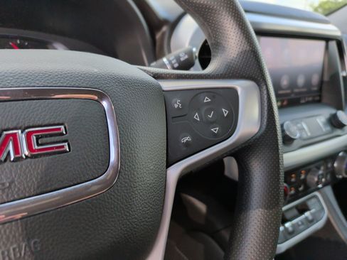 Used 2023 GMC Acadia SLE w/ Driver Convenience Package FWD image 20