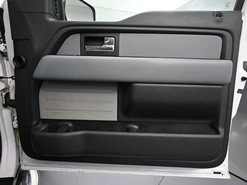 Used 2012 Ford F150 XLT w/ XLT Convenience Pkg RWD image 39