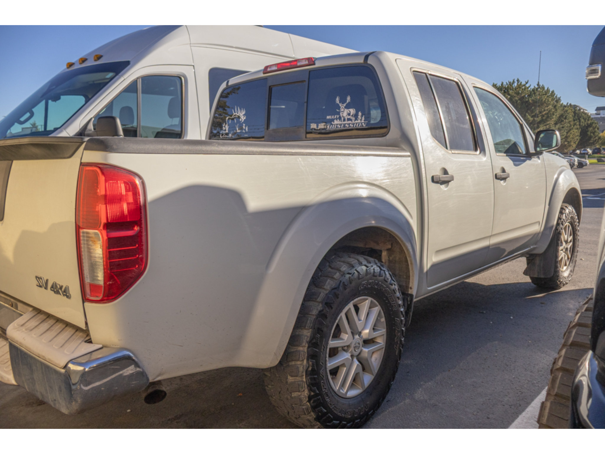 Used 2016 Nissan Frontier SV AWD/4WD image 4