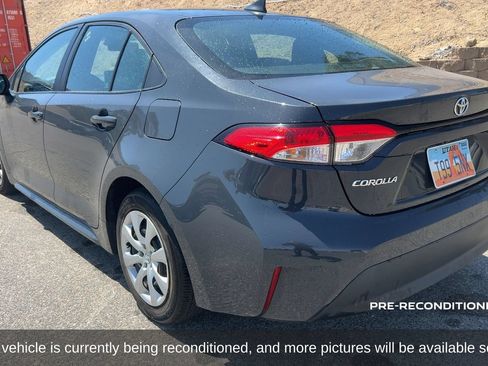 Used 2024 Toyota Corolla LE FWD image 8