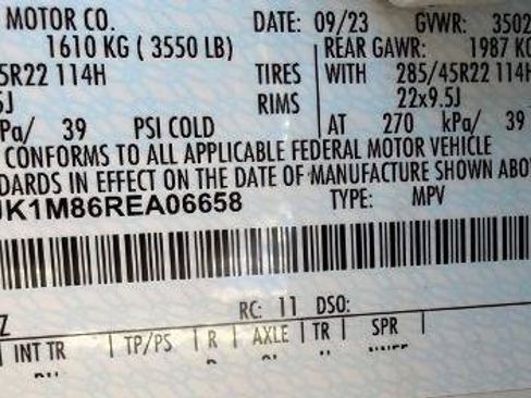 Certified 2024 Ford Expedition Max Platinum AWD/4WD image 23