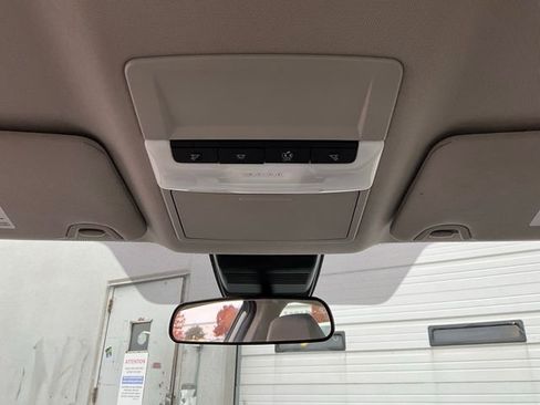 Used 2025 Nissan Altima 2.5 SV image 16