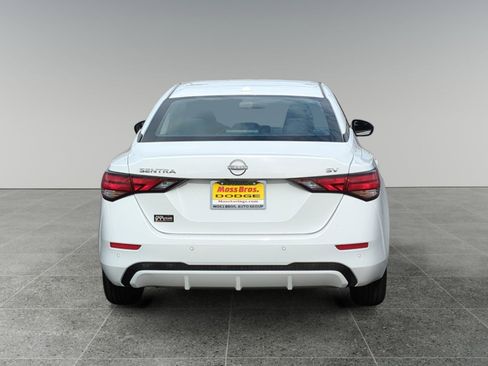 Used 2024 Nissan Sentra SV image 4