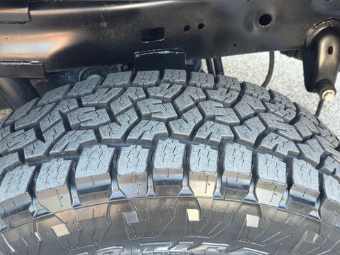 Used 2024 RAM 2500 Laramie w/ Safety Group AWD/4WD image 41