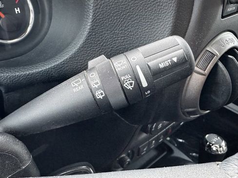 Used 2018 Jeep Wrangler Unlimited Sport image 25