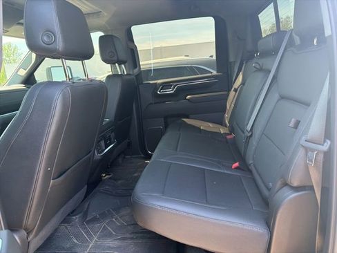 Used 2024 Chevrolet Silverado 3500 LTZ w/ LTZ Plus Package AWD/4WD image 8
