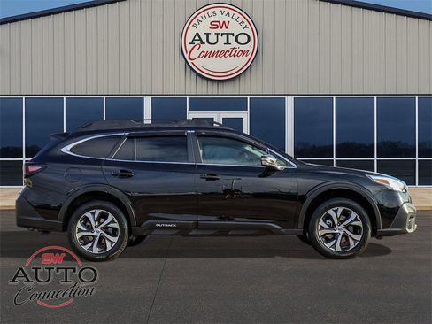 Used 2021 Subaru Outback Limited XT image 8