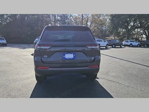 New 2026 Jeep Grand Cherokee Limited w/ Limited Altitude Package image 31