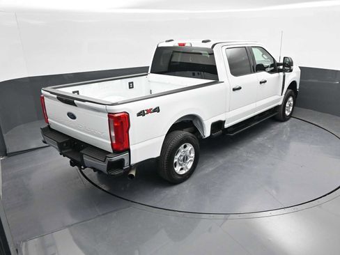 Used 2025 Ford F250 XLT image 56