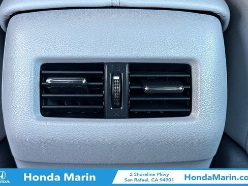 Used 2017 Honda Accord EX-L image 16