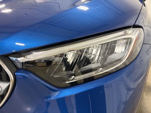 Used 2025 Mercedes-Benz GLC 300 GLC 300 image 10