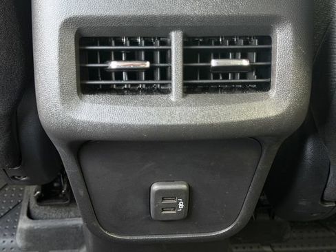 Used 2024 Chevrolet Equinox LS w/ LS Convenience Package FWD image 13