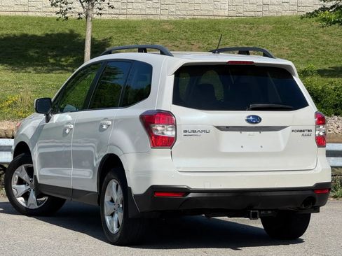 Used 2014 Subaru Forester 2.5i Limited AWD/4WD image 6