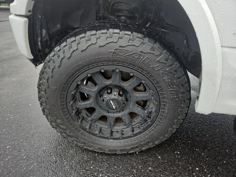Used 2018 Ford F150 XLT w/ Equipment Group 301A Mid AWD/4WD image 25