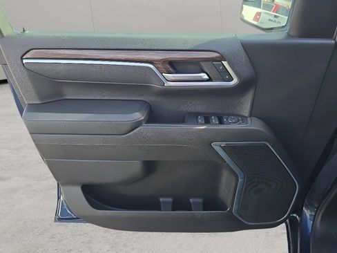 Used 2022 Chevrolet Silverado 1500 LT image 10