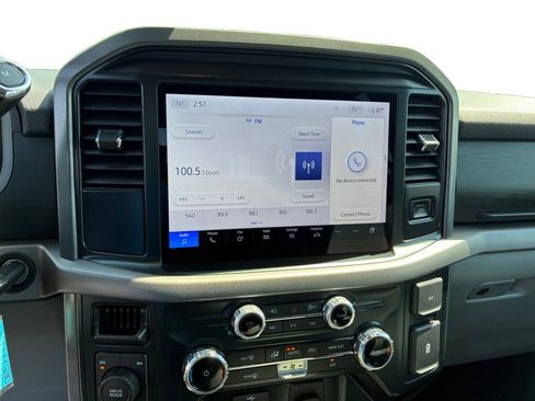 Used 2025 Ford F150 XLT w/ Equipment Group 301A Standard AWD/4WD image 17
