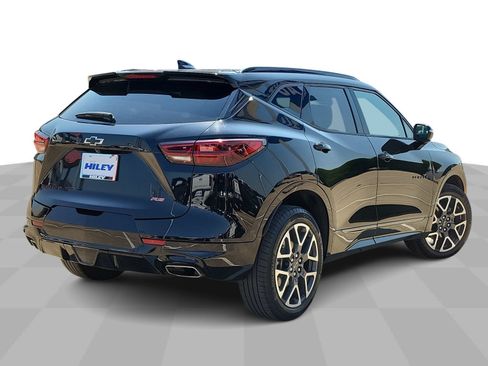 Used 2025 Chevrolet Blazer RS AWD/4WD image 8