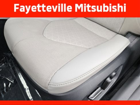 Used 2024 Toyota Camry XSE image 8