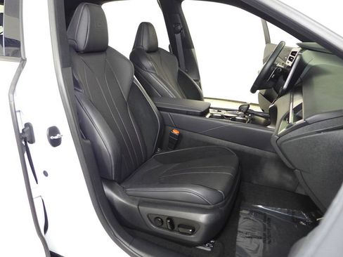 Used 2023 Lexus RX 500h F Sport w/ Accessory Package (Z1) AWD/4WD image 19
