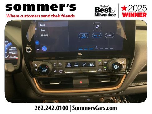 Used 2024 Toyota Grand Highlander AWD Hybrid image 16